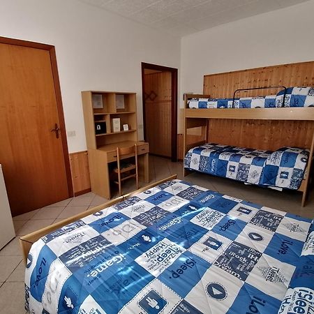 מרסיליאנה Agriturismo Galeazzi מראה חיצוני תמונה