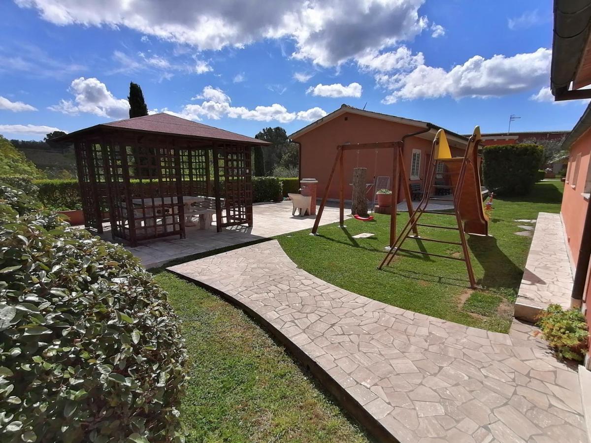 מרסיליאנה Agriturismo Galeazzi מראה חיצוני תמונה