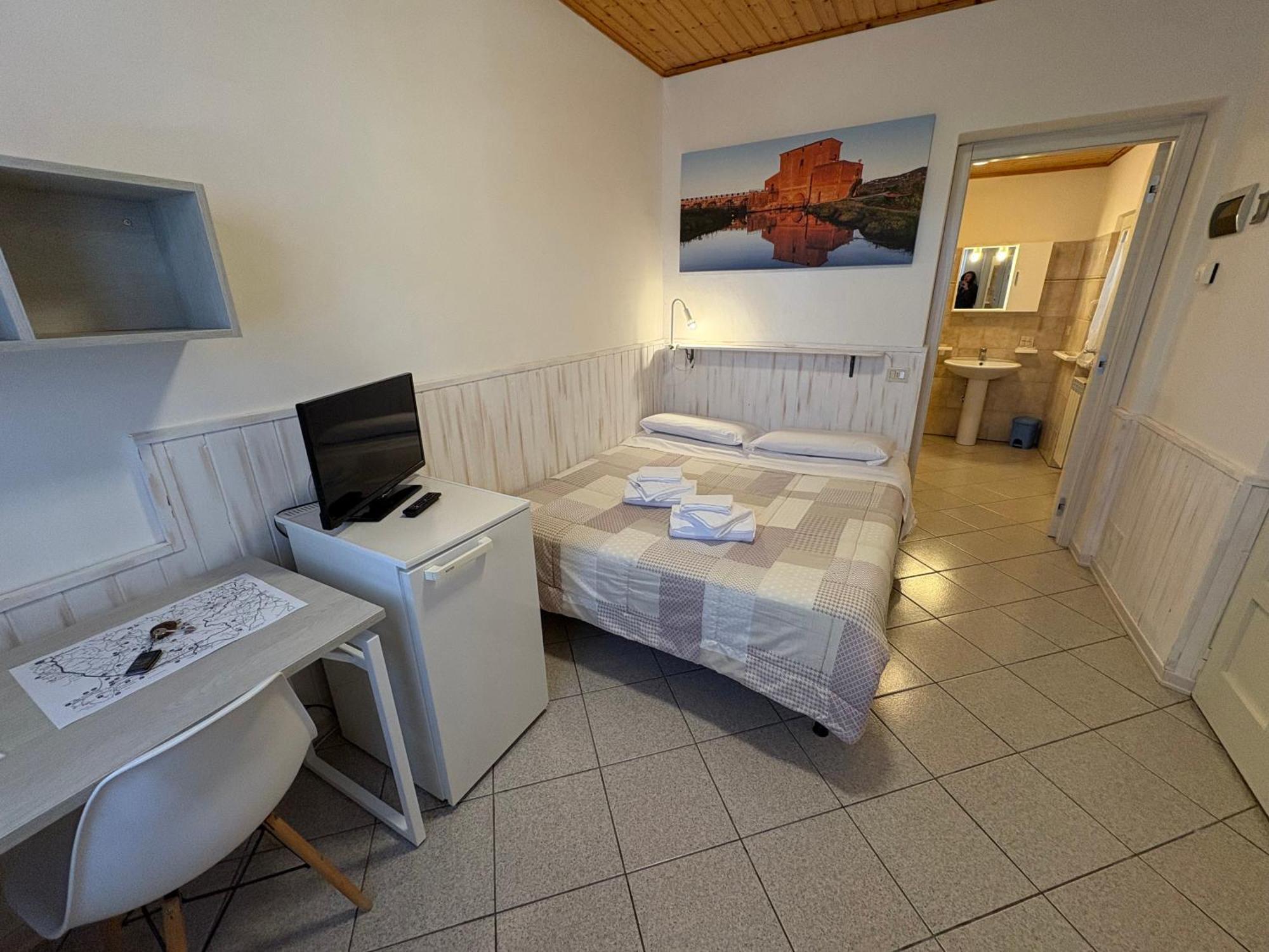 מרסיליאנה Agriturismo Galeazzi מראה חיצוני תמונה