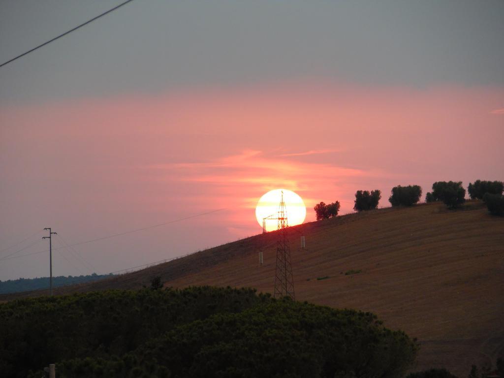 מרסיליאנה Agriturismo Galeazzi מראה חיצוני תמונה